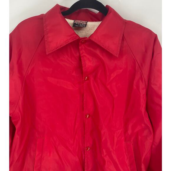 Vintage Athletic Works Coach Jacket M Medium 90s Windbreaker Raglan Red Snap - Picture 4 of 5